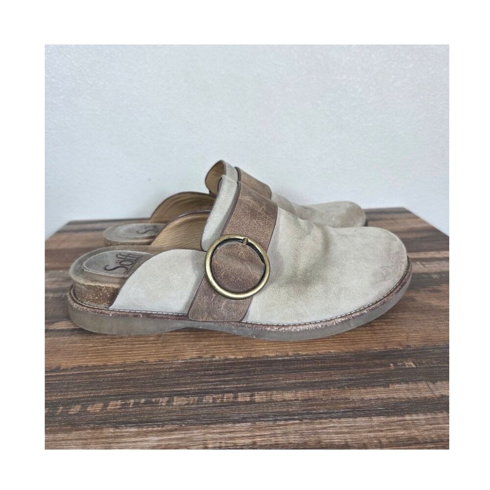 Sofft Billie Oiled Suede Tan & Brown Woman's Mules Size 8 Brass Buckle